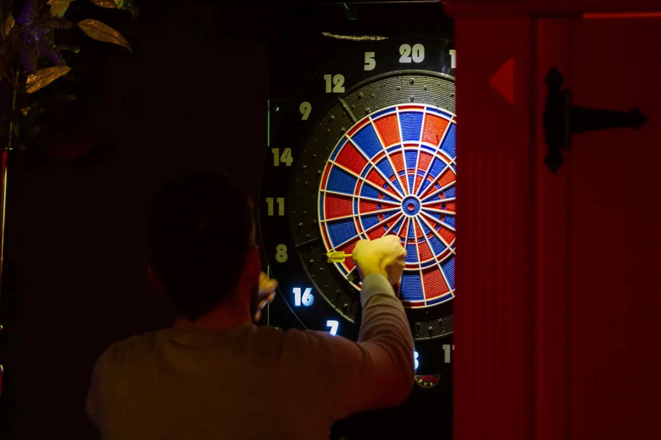 Notturno darts